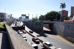 Pan American Highway vid Plaza Obelisco, Zona9-Zona10, Guatemala City.