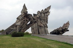 Minnesmonumentet, Nionde fortet (Devintas fortas), Kaunas.